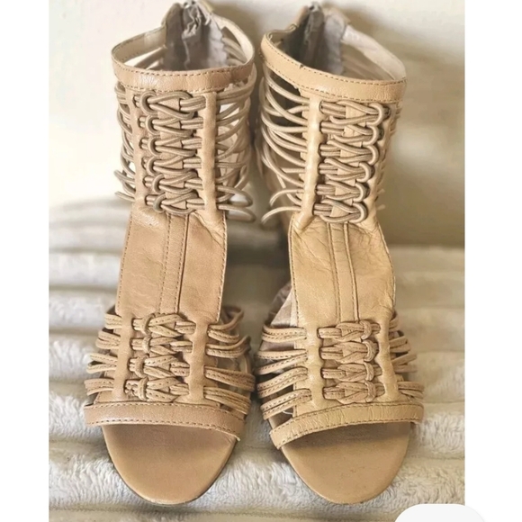 Enzo Angiolini Beige Gladiator Wedge Heels Open Toe Sandals Women's 5.5 M - Picture 1 of 5